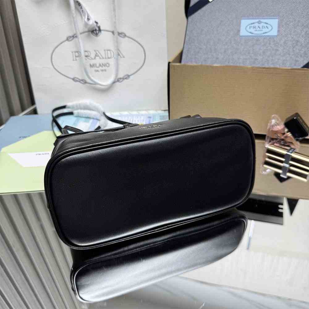 Small Prada Dada nappa leather bag - Image 4