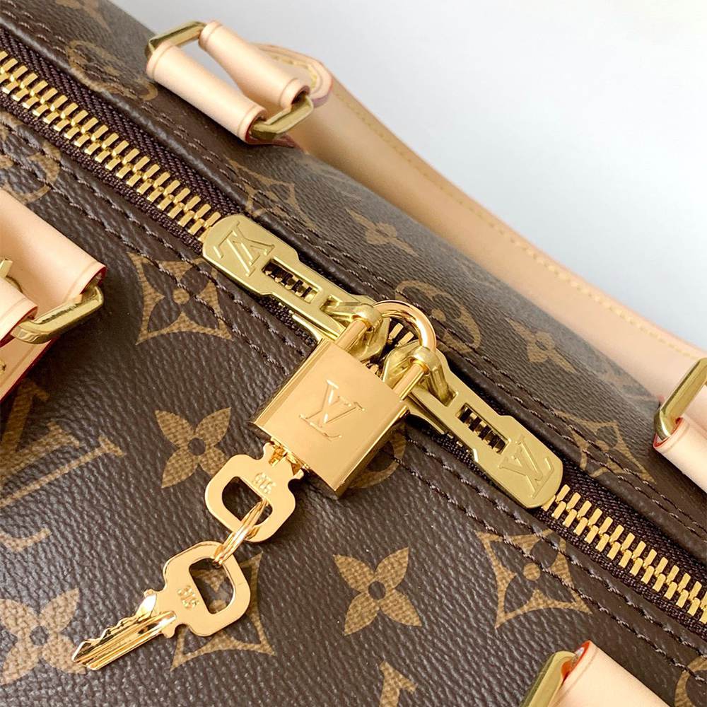 LV Keepall Bandoulière 45 - Image 4