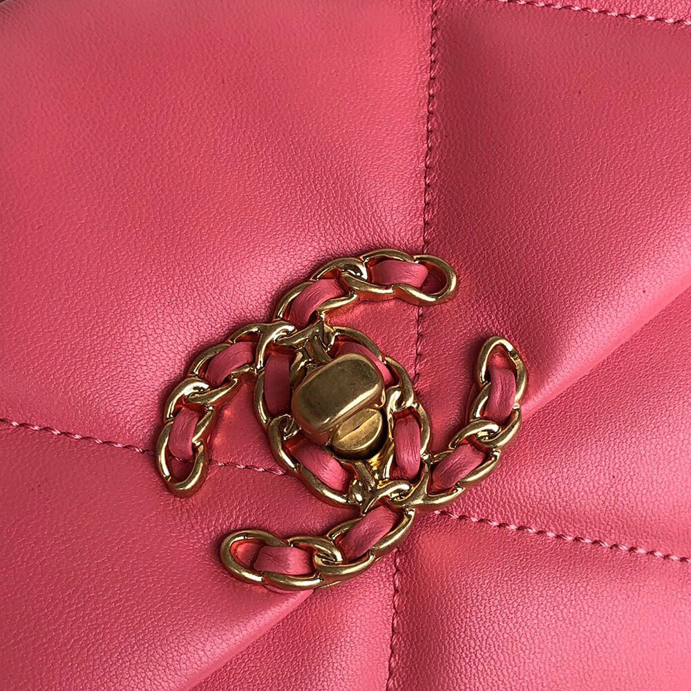 Alternative view of CHANEL 19 Handbag