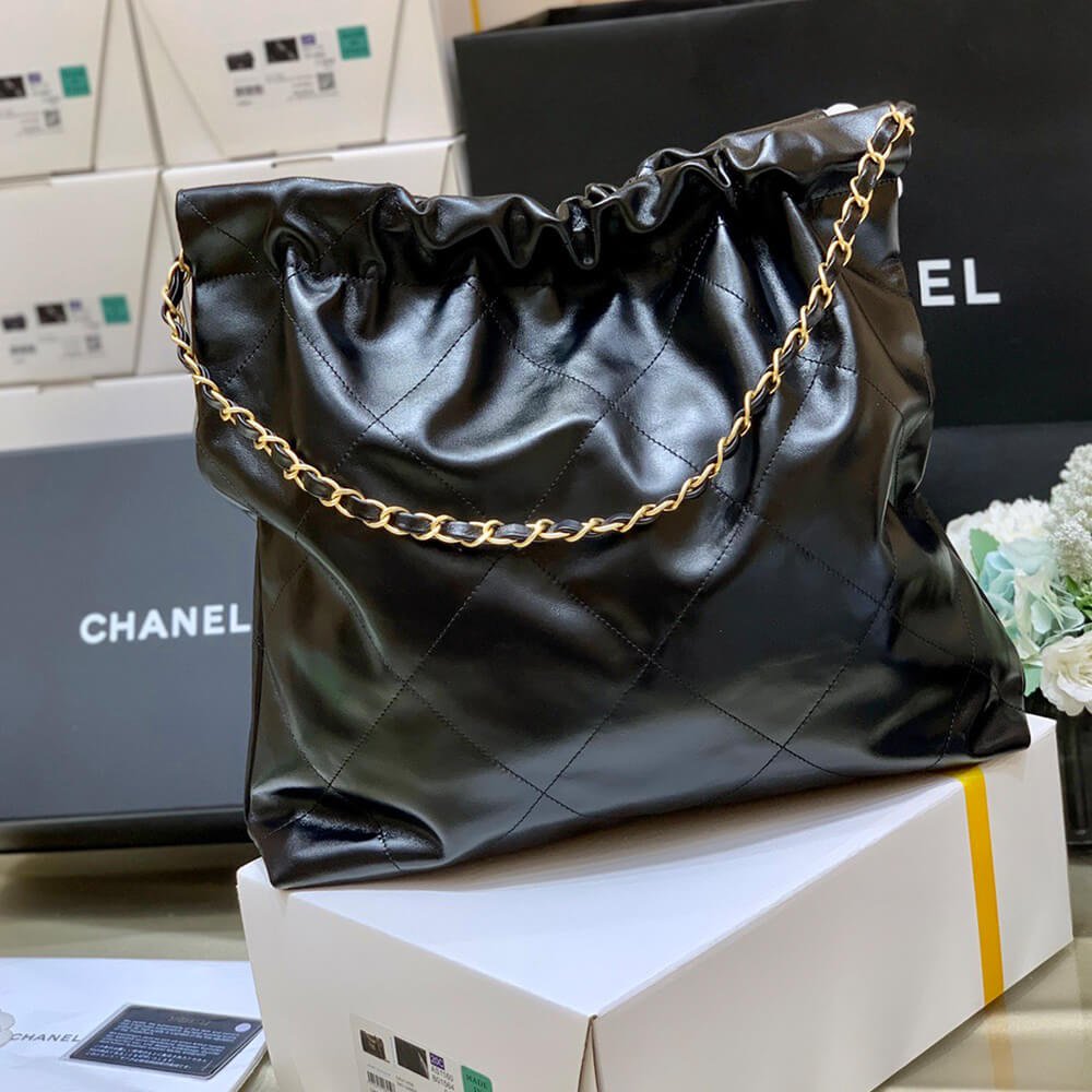Alternative view of CHANEL 22 HANDBAG(high-end grade)