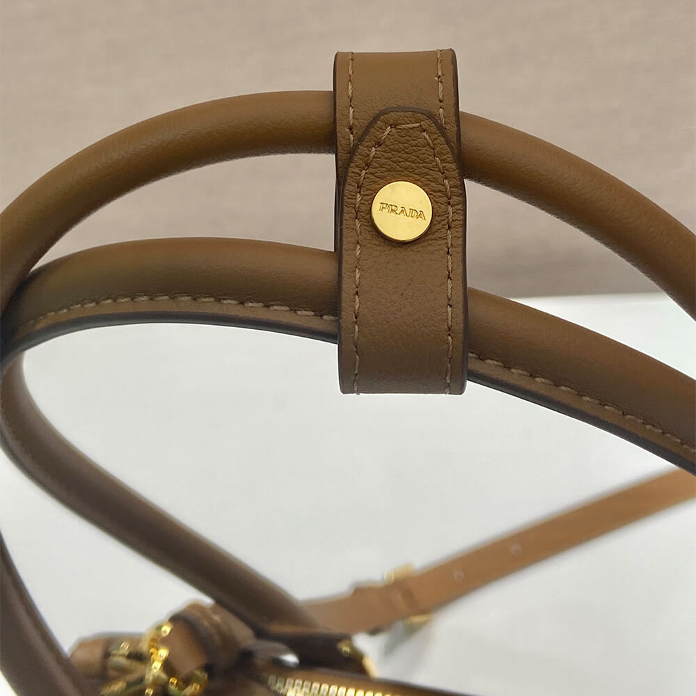 Medium Prada Galleria leather bag(HIGH-END GRADE) - Image 3