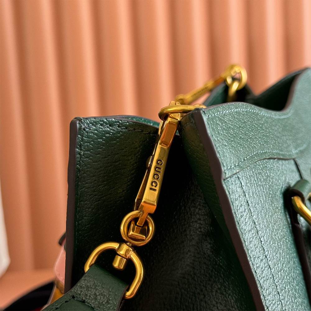 Gucci Diana medium tote bag(HIGH-END GRADE) - Image 4