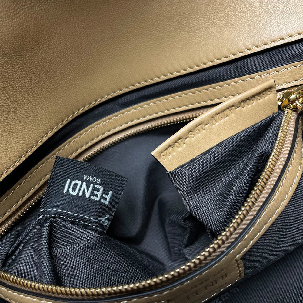 Fendi Baguette - Image 5