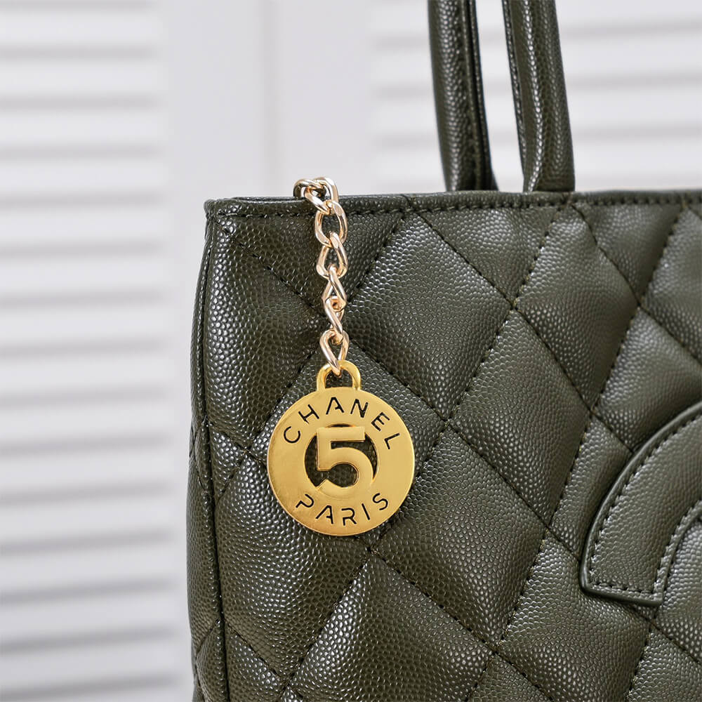 CHANEL Medallion Tote Bag - Image 8