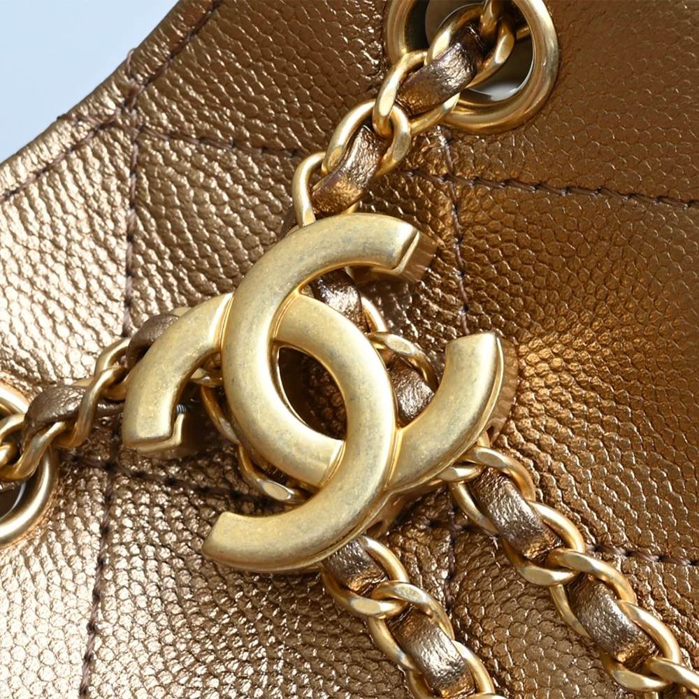 Alternative view of CHANEL 25 Small Handbag(HIGH-END GRADE)