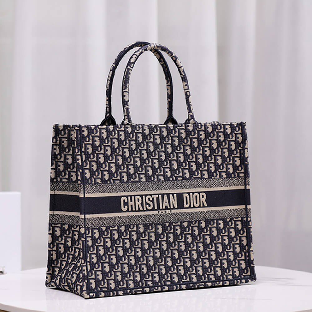 LARGE DIOR BOOK TOTE - Image 4