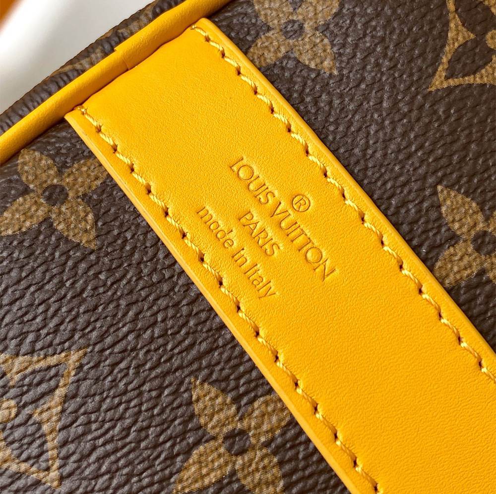 LV Keepall Bandoulière 25 - Image 5