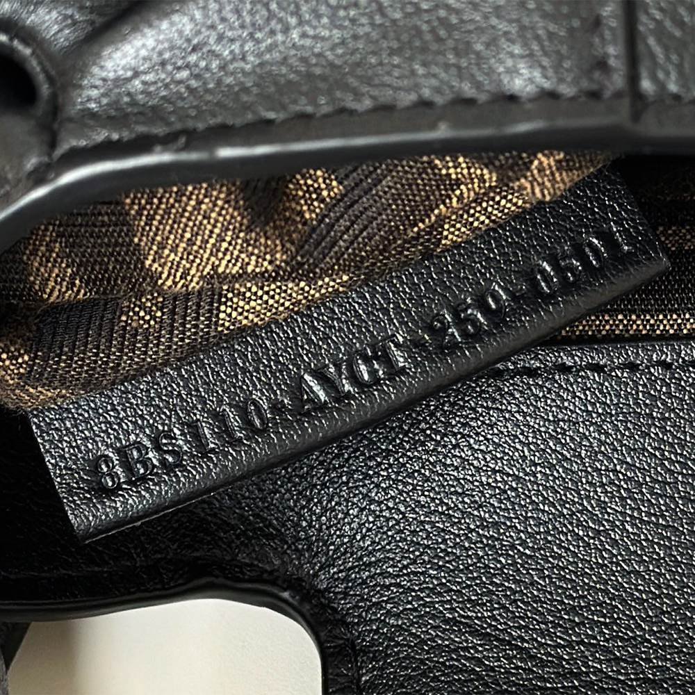 Alternative view of Fendi Spy Mini(HIGH-END GRADE)