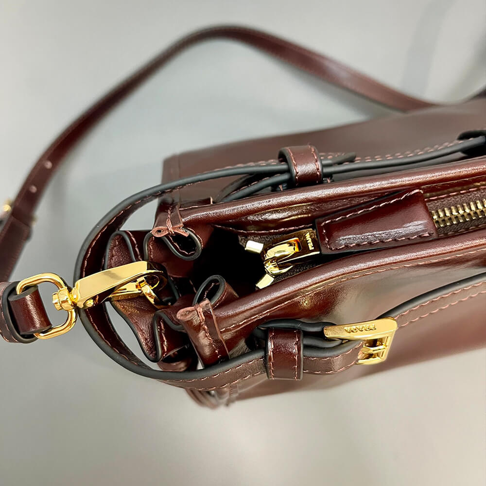 Alternative view of Prada Large leather handbag(high-end grade)