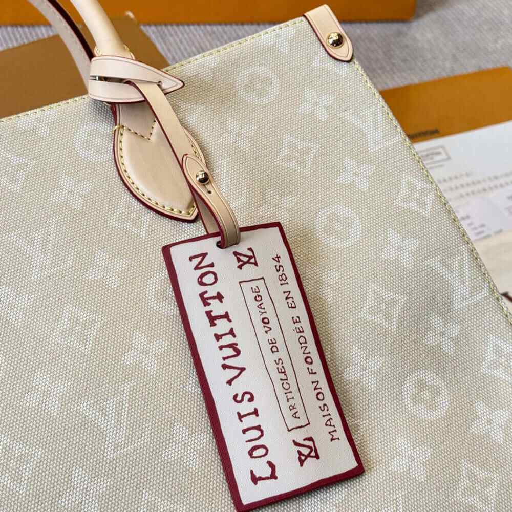 Alternative view of LV OnTheGo Organizer