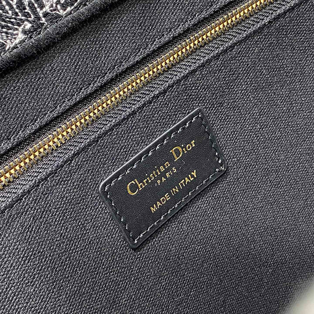 Alternative view of Dior Lucky Medium Dior Book Tote