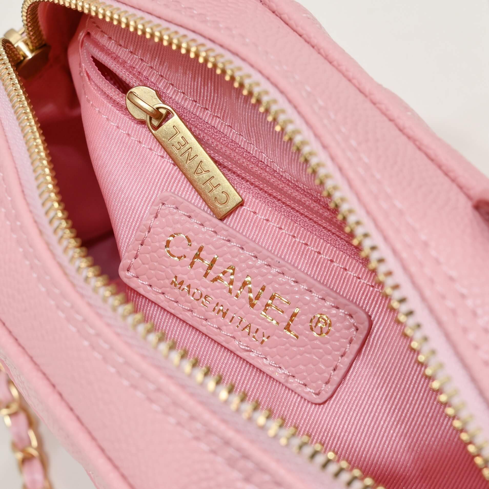 CHANEL Small Vintage Boston Bag - Image 4