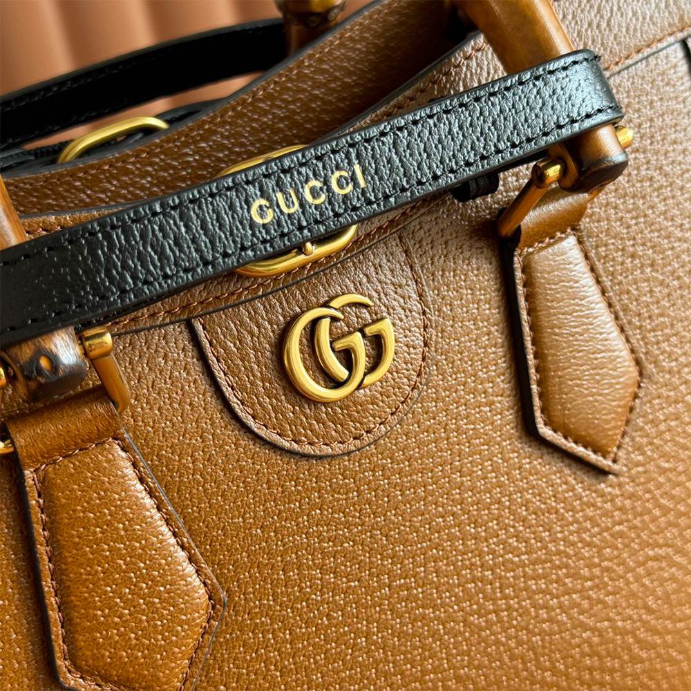 Alternative view of Gucci Diana medium tote bag(HIGH-END GRADE)