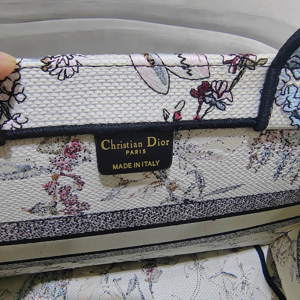 Alternative view of Medium Dior Book Tote
