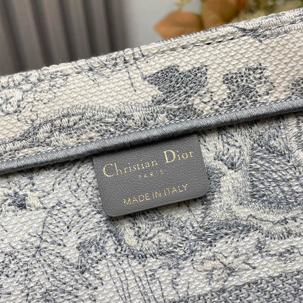 Alternative view of Medium Dior Book Tote