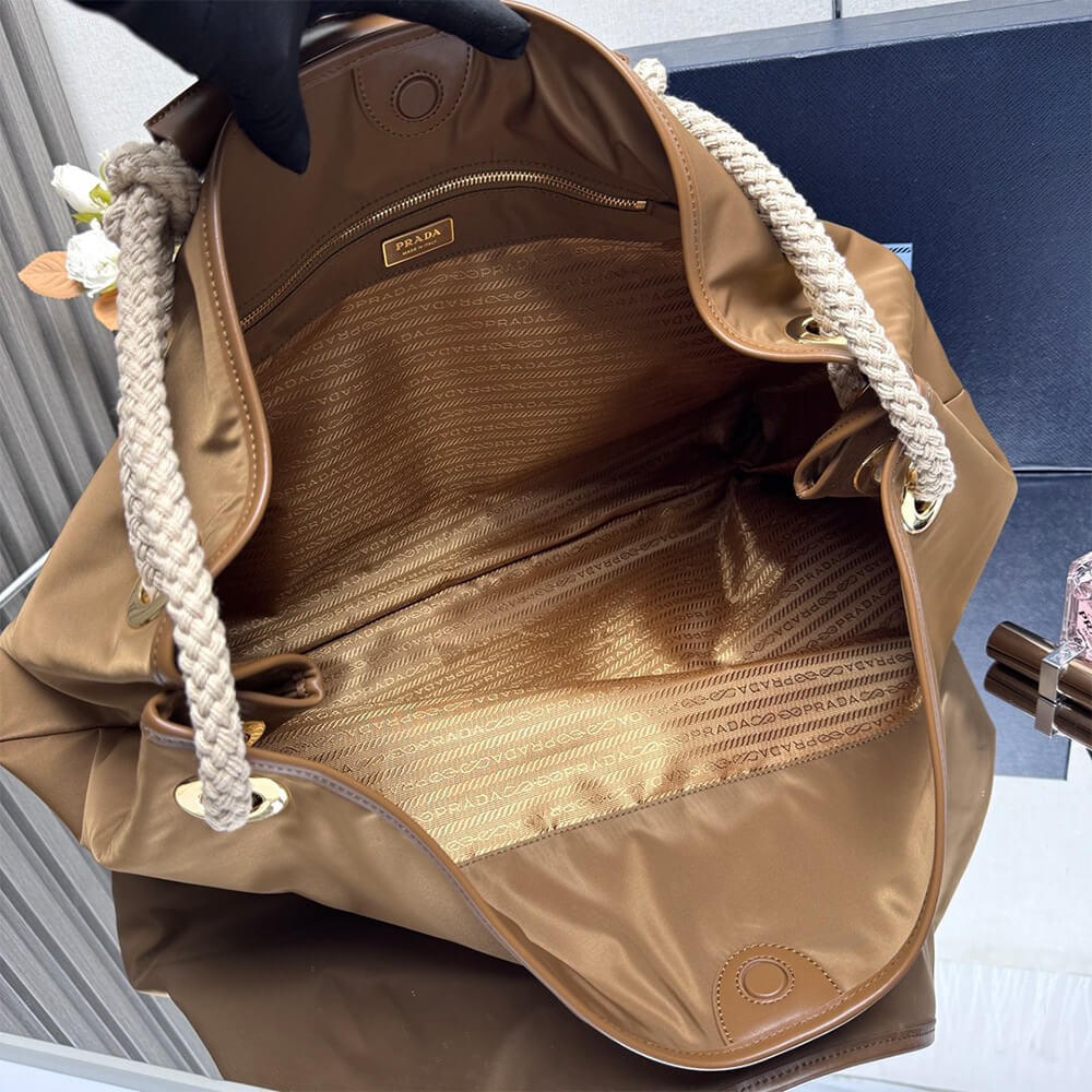 Prada Mariner large Re-Nylon shoulder bag(HIGH-END GRADE) - Image 4