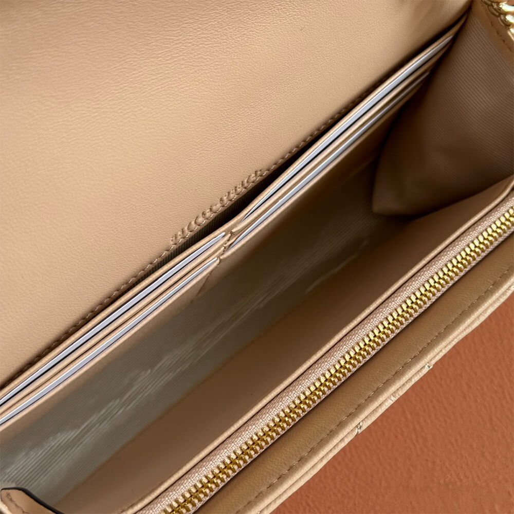 GG Marmont wallet on chain - Image 4