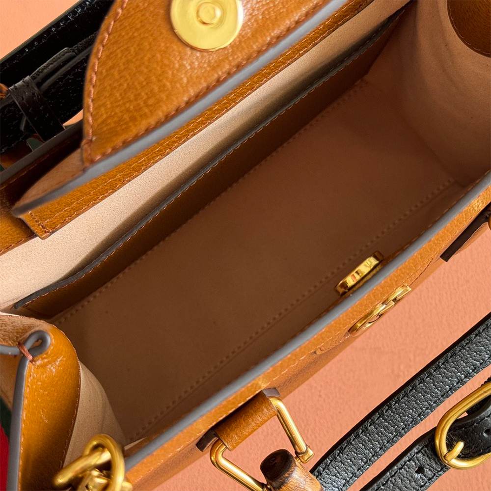 Gucci Diana medium tote bag(HIGH-END GRADE) - Image 4