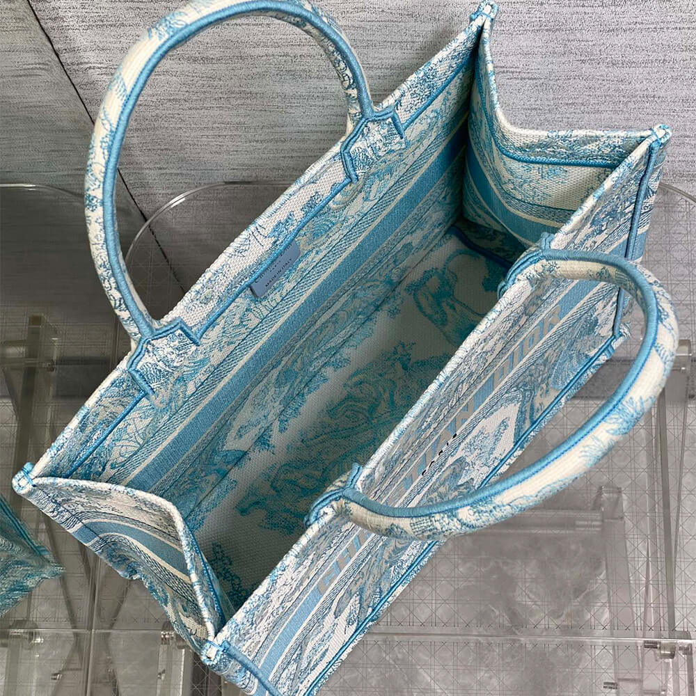 Alternative view of Medium Dior Book Tote
