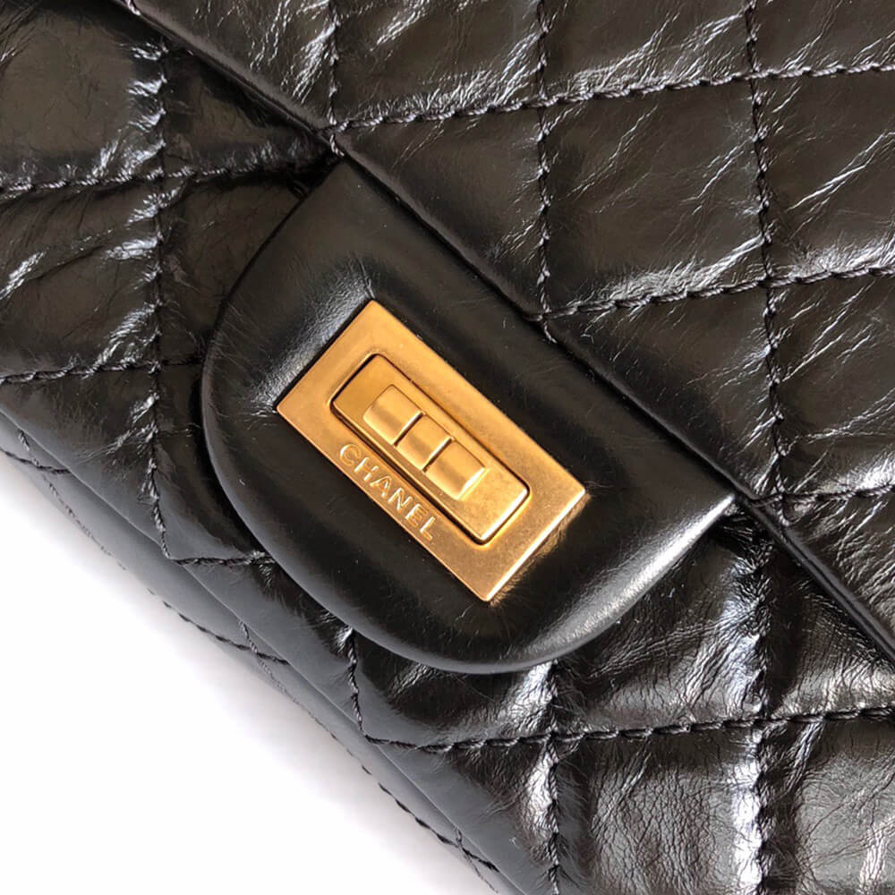 Alternative view of CHANEL MINI 2.55 HANDBAG