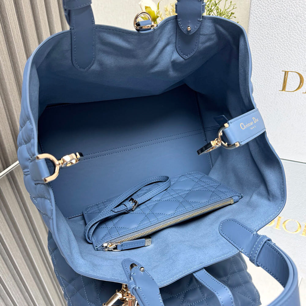 Medium Dior Toujours Bag - Image 7