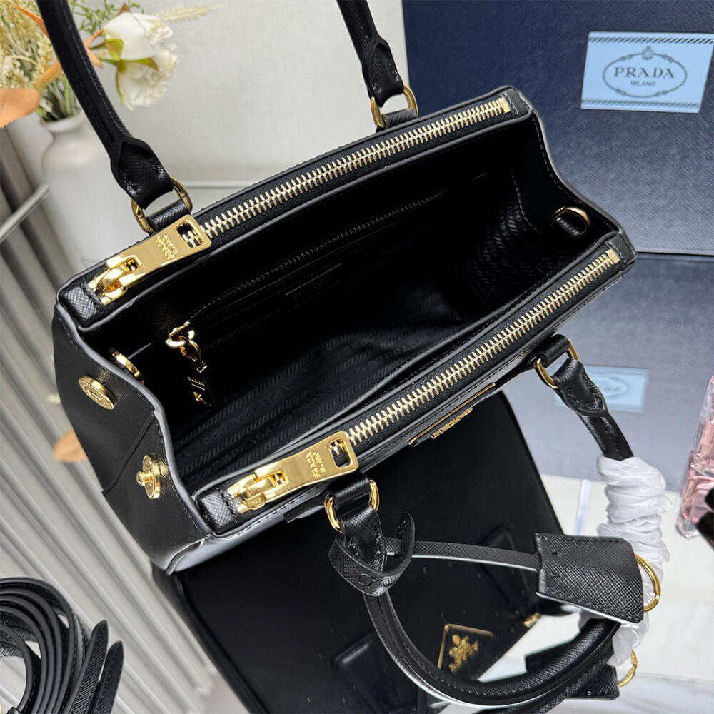 Small Prada Galleria Saffiano leather bag - Image 3