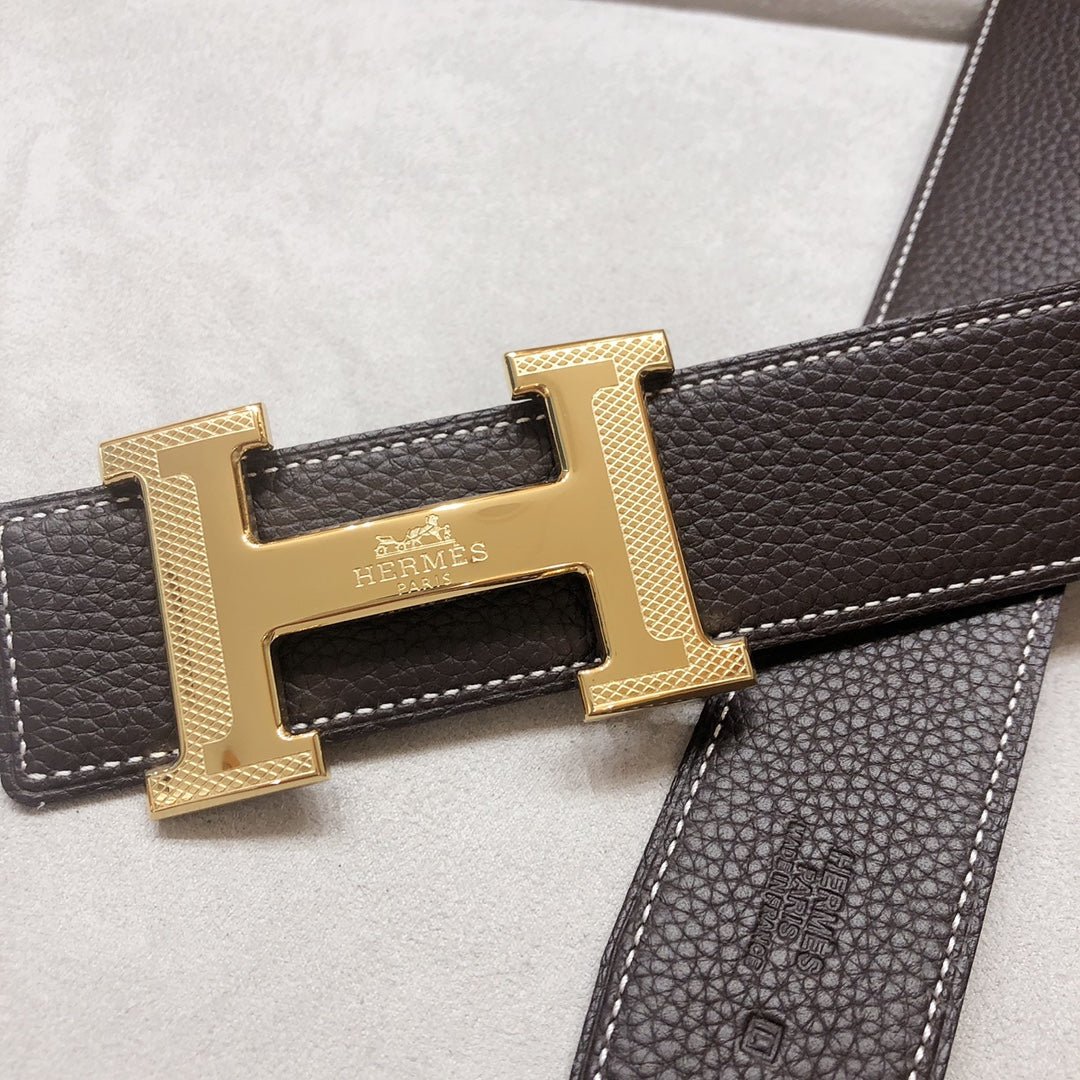 HERMES Fine Grain Gold Buckle Belt - Image 3