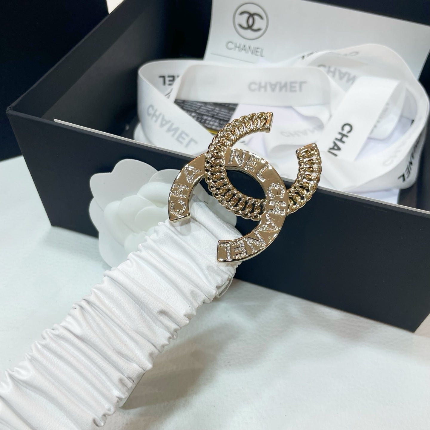 Chanel Ruched Headband - Image 5