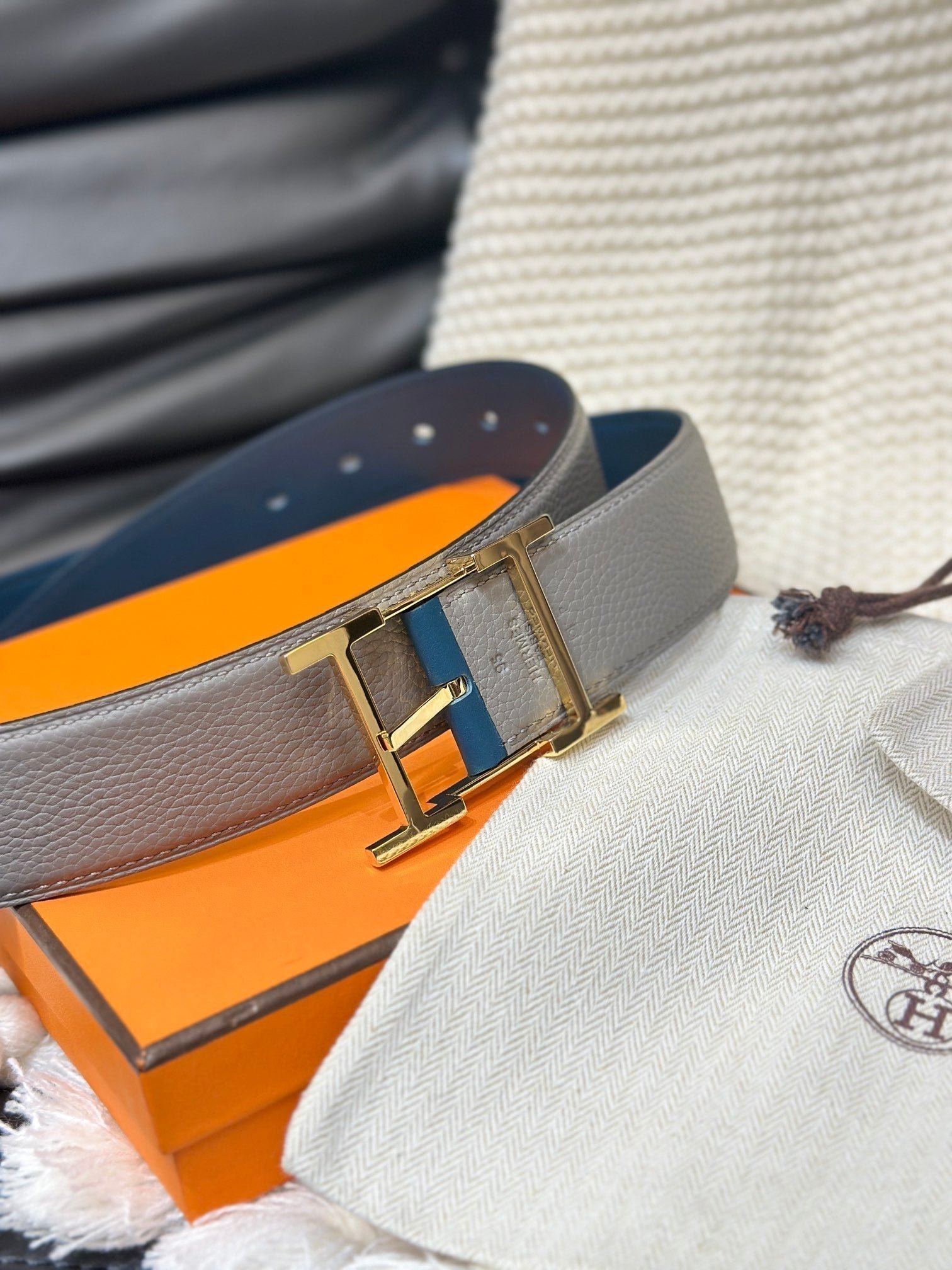 HERMES Grey Gold H Buckle - Image 4