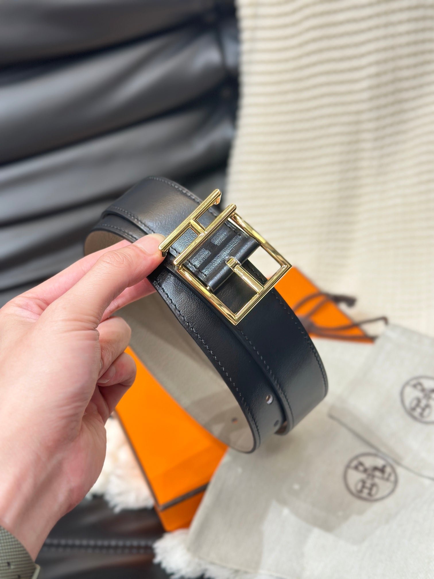 HERMES Black H Gold Buckle - Image 3