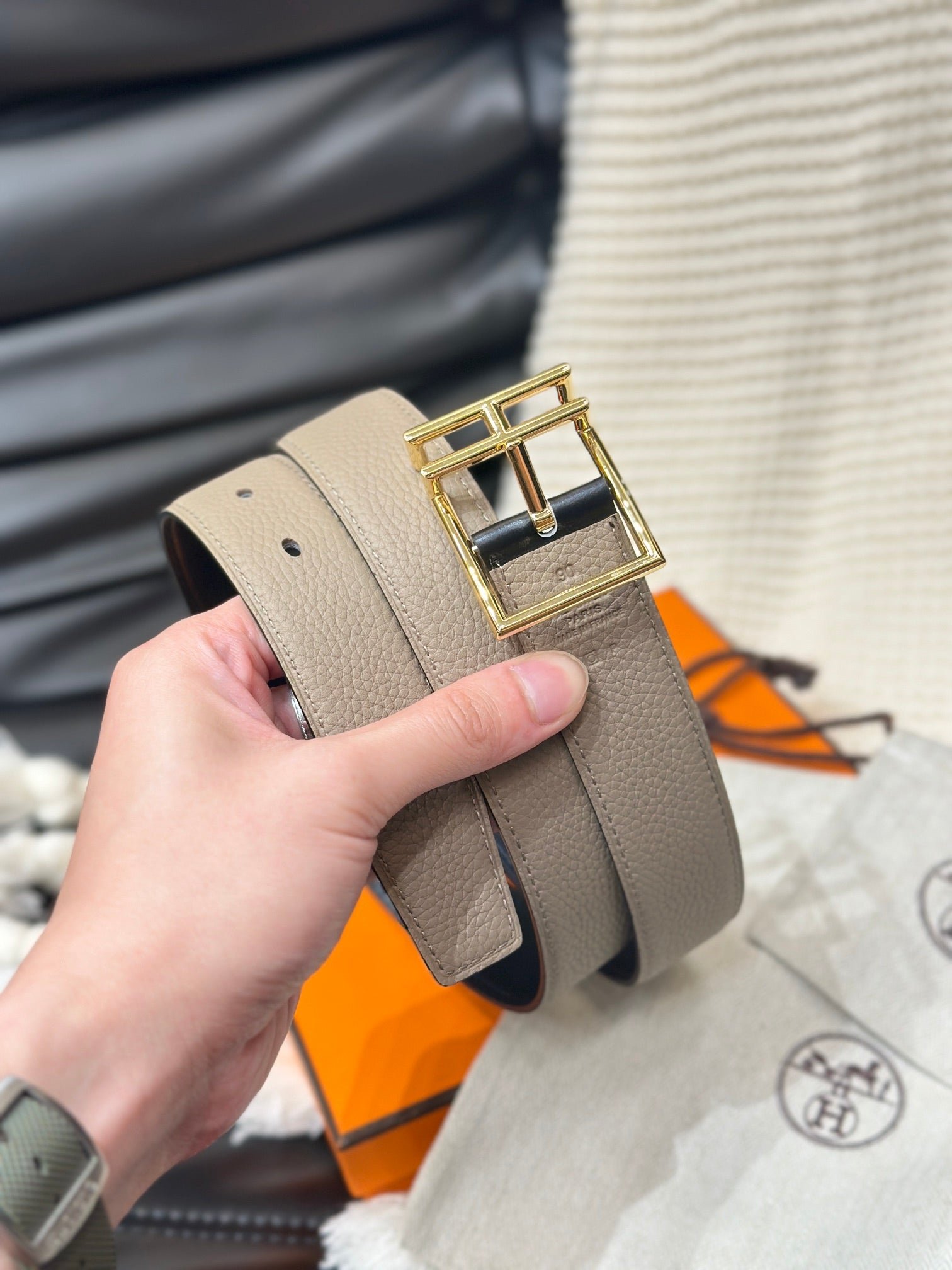 HERMES Black H Gold Buckle - Image 5