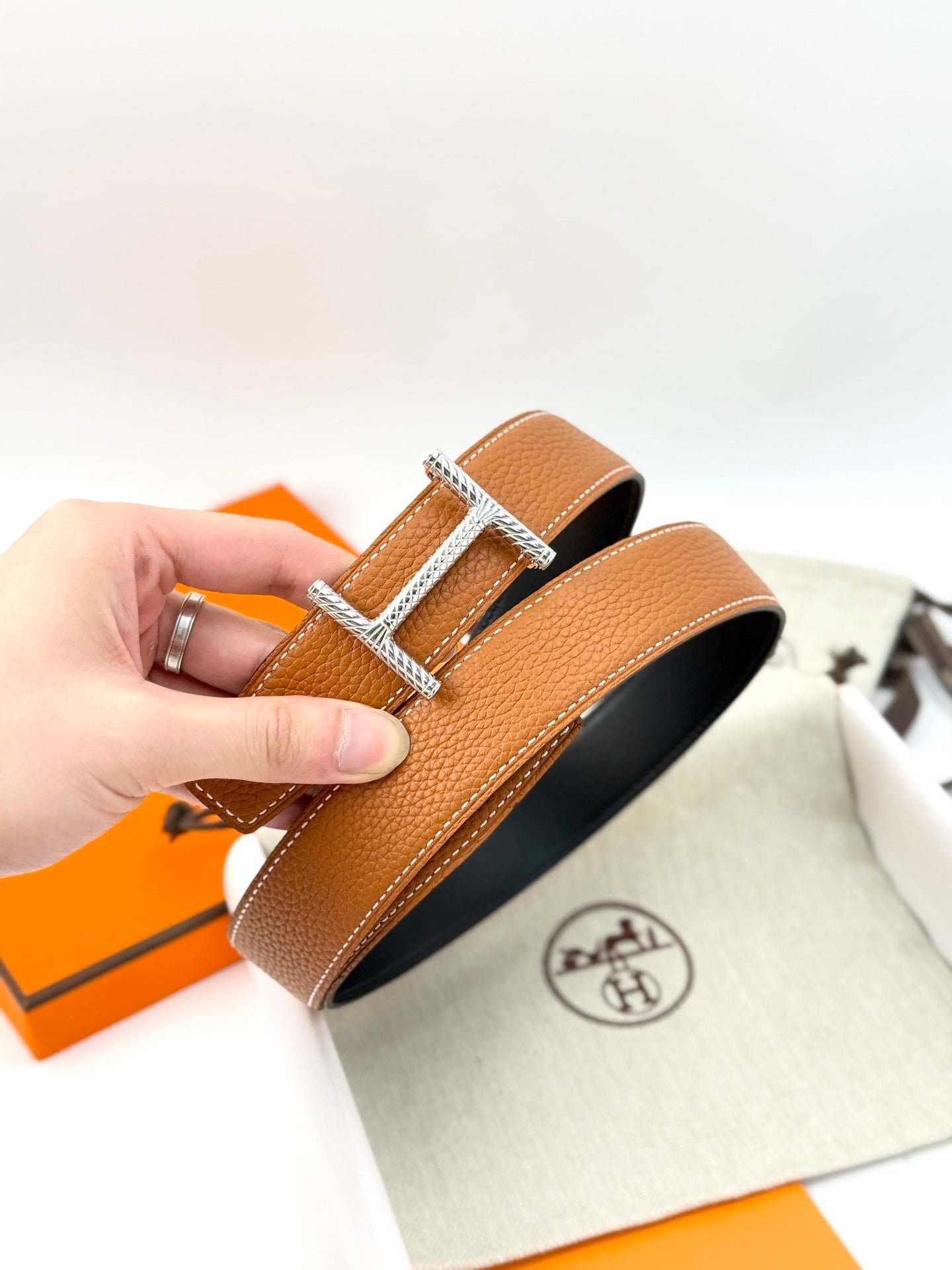 Hermes Tan Silver Twist - Image 4