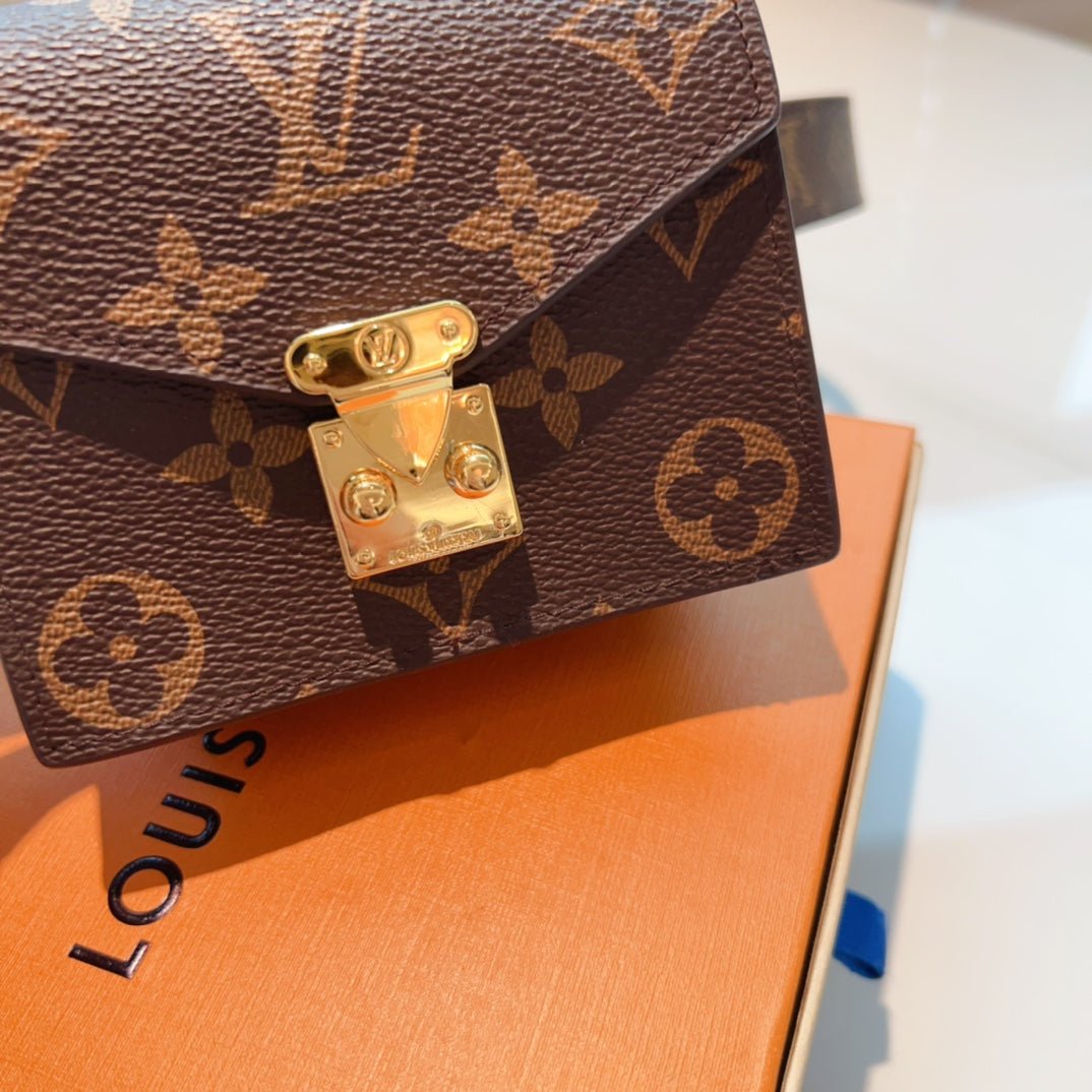 Alternative view of Lv Metis Belt Bag 30 Brown Monogram