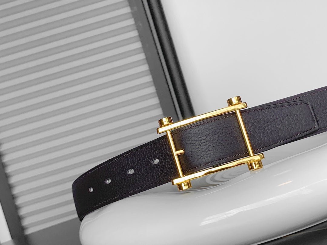 Alternative view of HM REVERSIBLE BLACK AND CHESTNUT BROWN LEATHER STRAP 32 MM GOLD HARDWARE