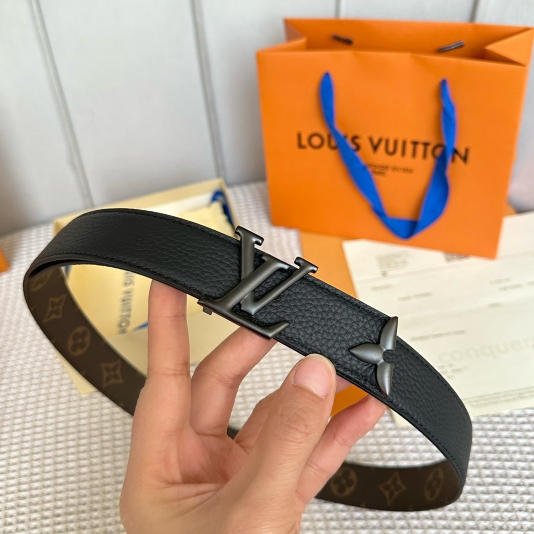 PRETTY LV 30MM REVERSIBLE BELT IN BLACK CALFSKIN BLACK HARDWARE - Image 6
