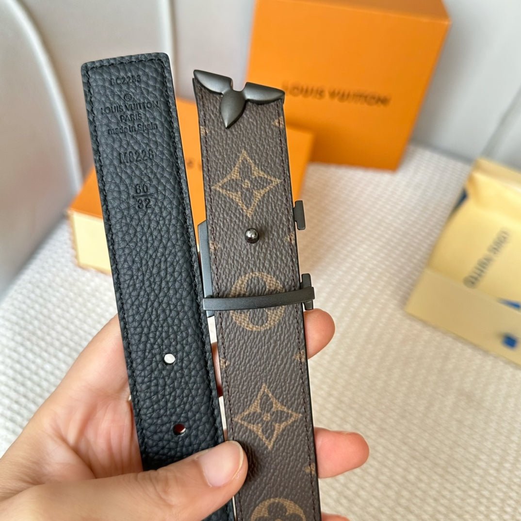 PRETTY LV 30MM REVERSIBLE BELT IN BLACK CALFSKIN BLACK HARDWARE - Image 8