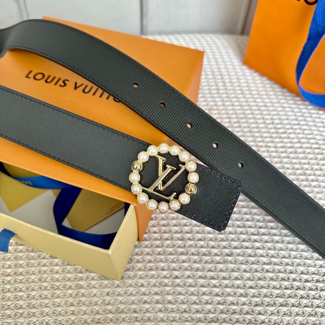 LV Leather Gold Pearl Belt - Image 3