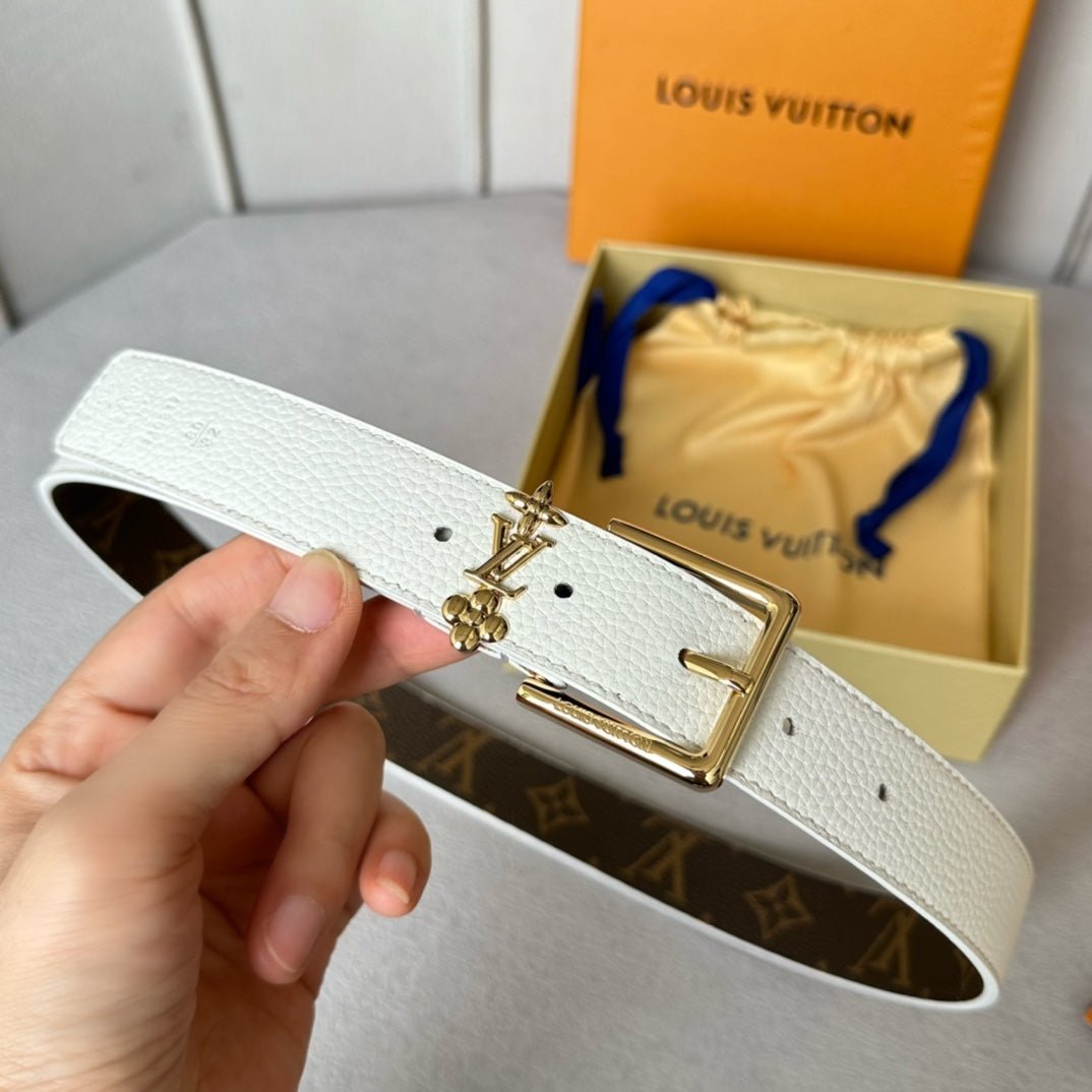 Alternative view of LV BLOOM 30MM BELT IN WHITE CALFSKIN GOLD HARDWARE