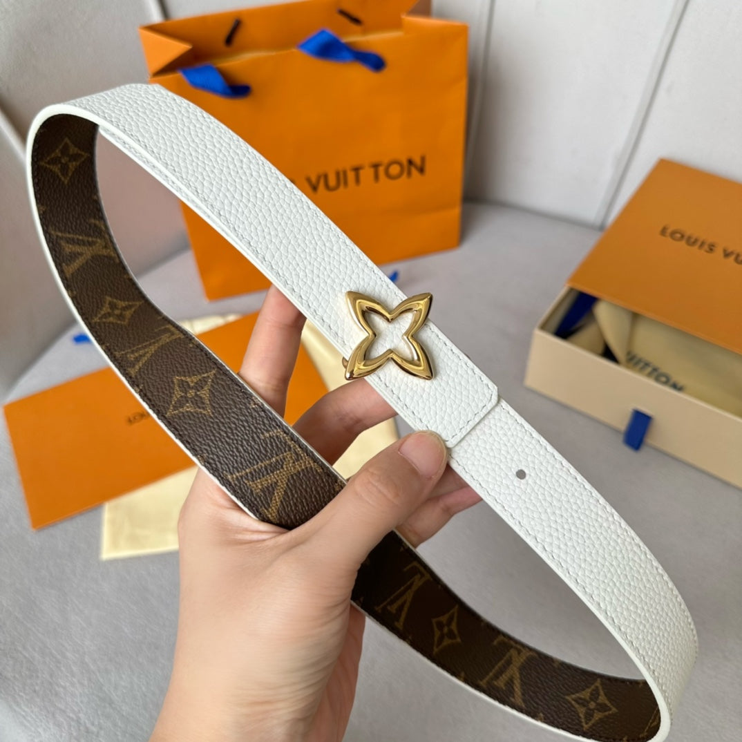Alternative view of LV  MINI FLOWERGRAM 30MM REVERSIBLE BELT IN WHITE CALFSKIN GOLD HARDWARE