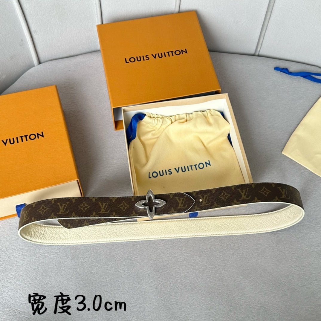 LV MINI FLOWERGRAM 30MM REVERSIBLE BELT IN WHITE EMBOSSED CALFSKIN SILVER HARDWARE - Image 3