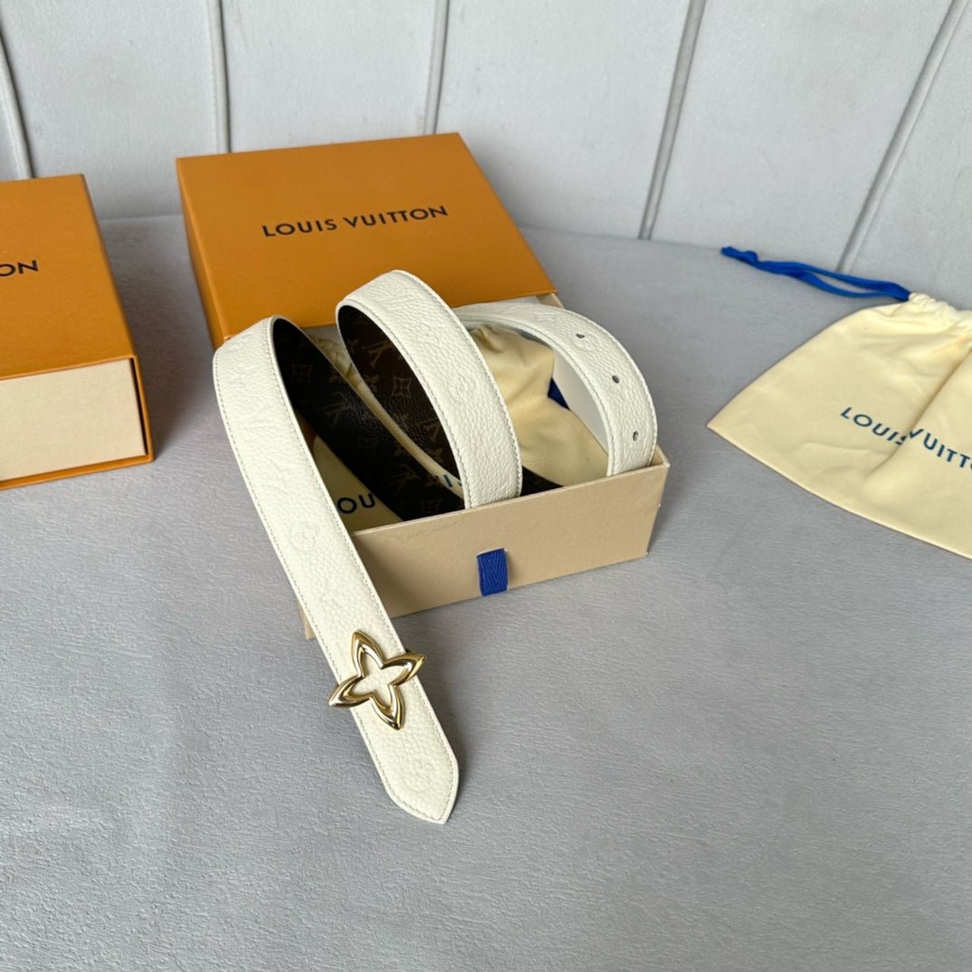 Alternative view of LV  MINI FLOWERGRAM 30MM REVERSIBLE BELT IN WHITE EMBOSSED CALFSKIN GOLD HARDWARE