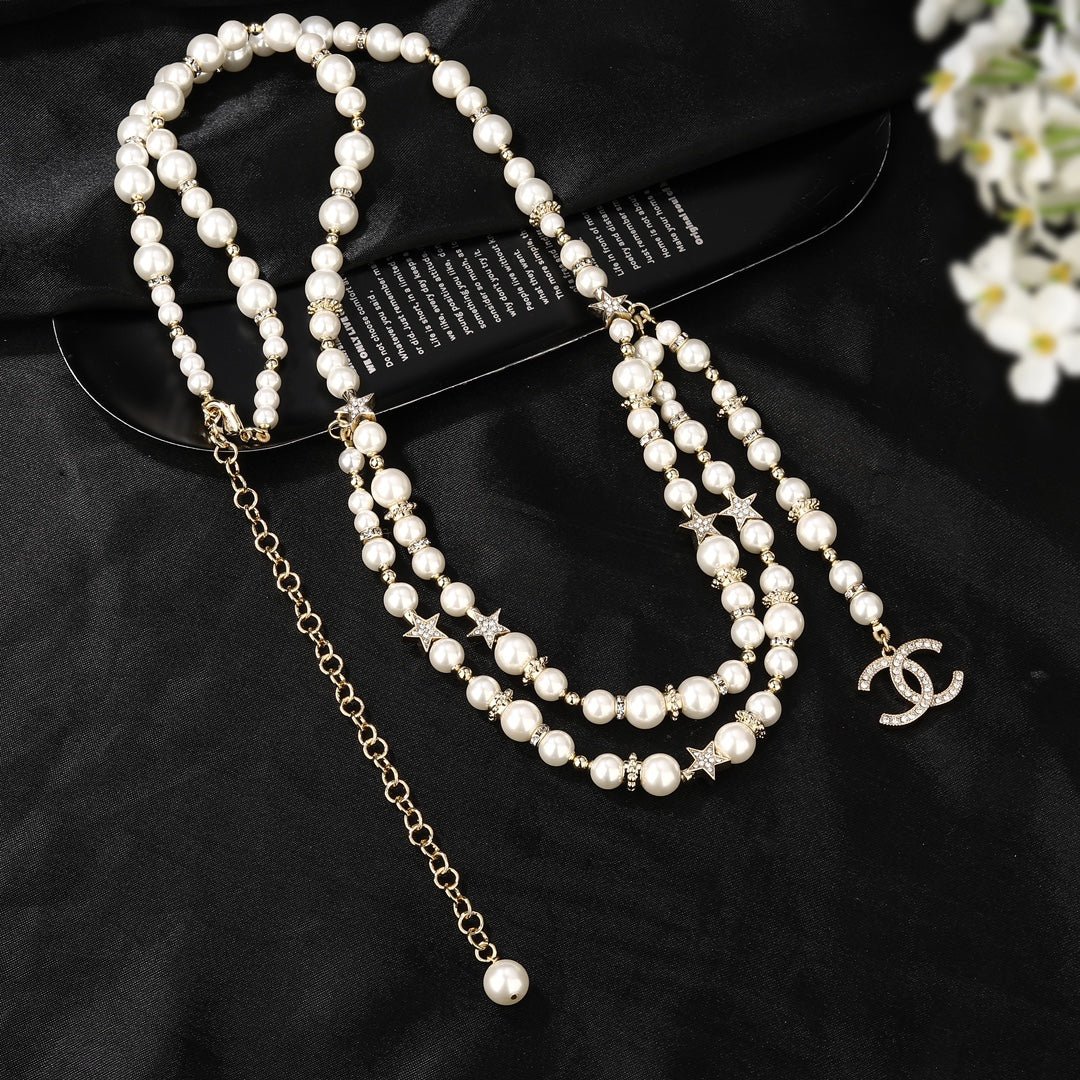 Chanel Gradient Pearl Logo Chain - Image 5