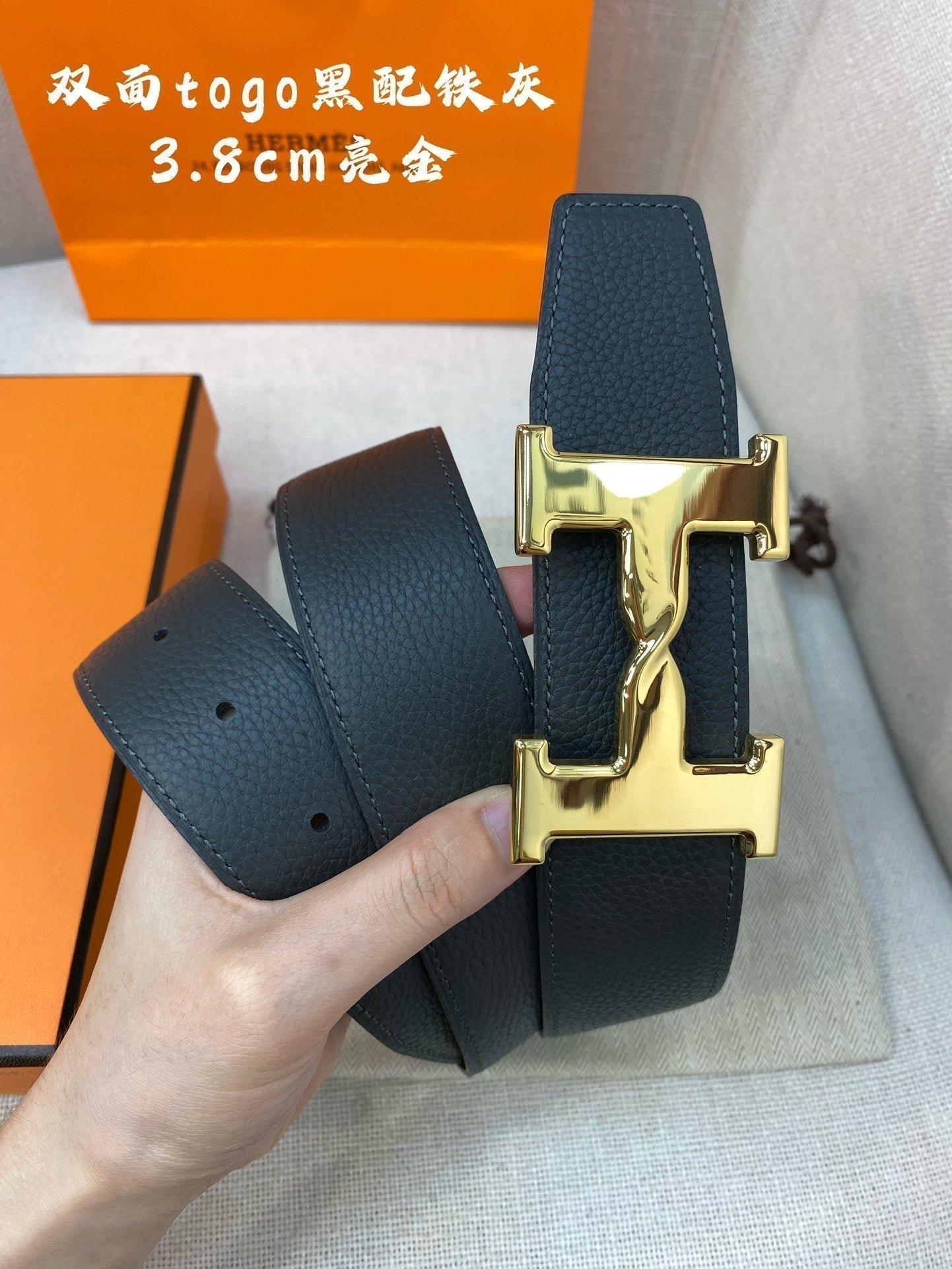 Alternative view of HM H BELT BUCKLE & REVERSIBLE BLACK LEATHER STRAP 38MM GOLD HARDWARE