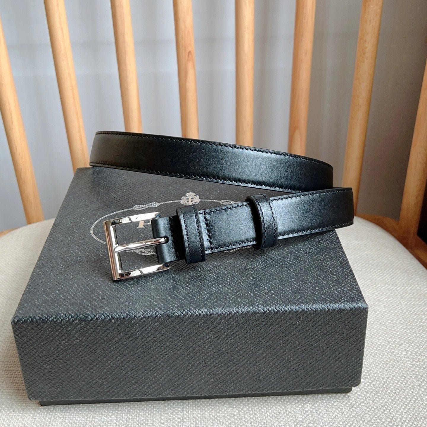 PRADA Black Leather Silver Buckle Belt
