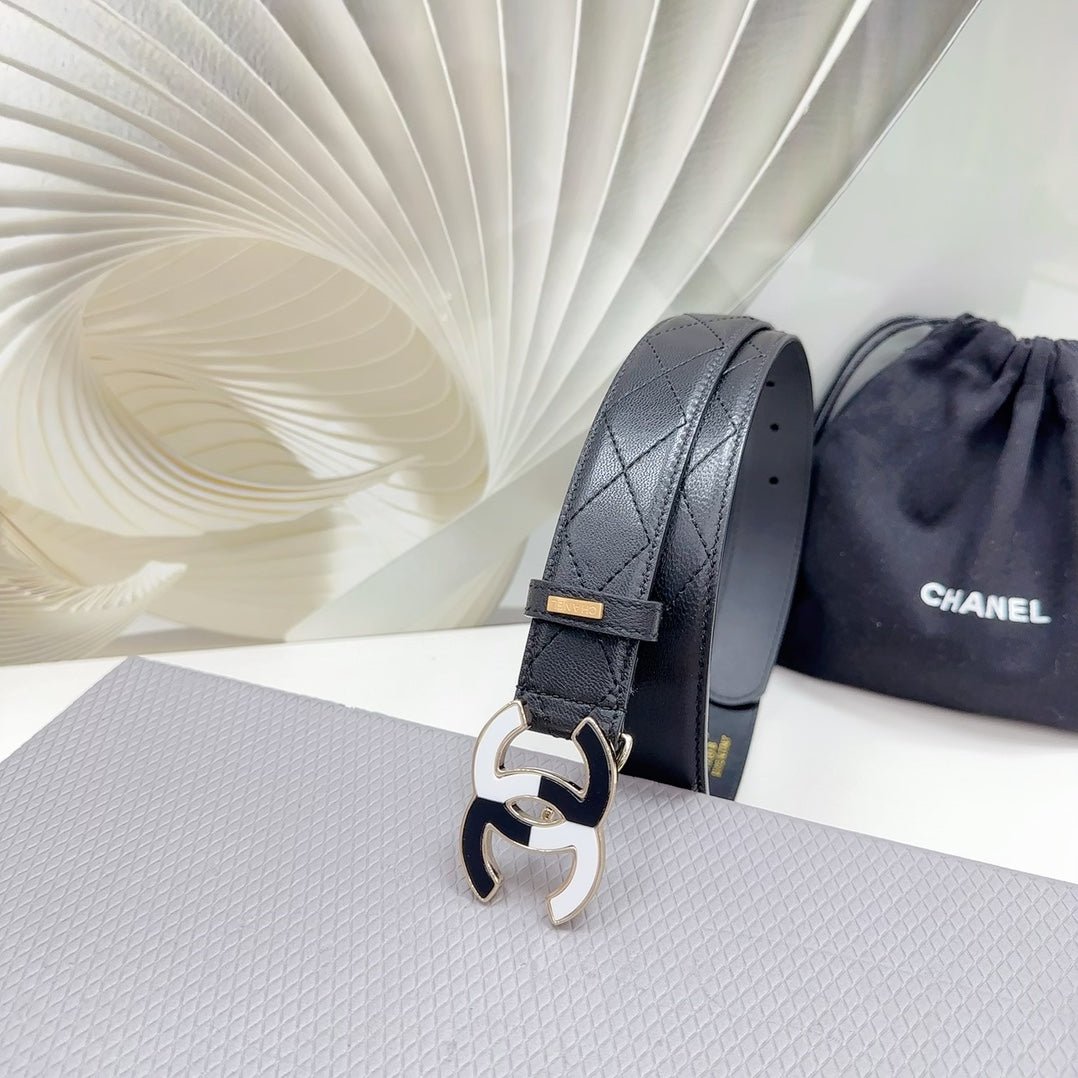 Chanel Quilted Black Strap - Image 6