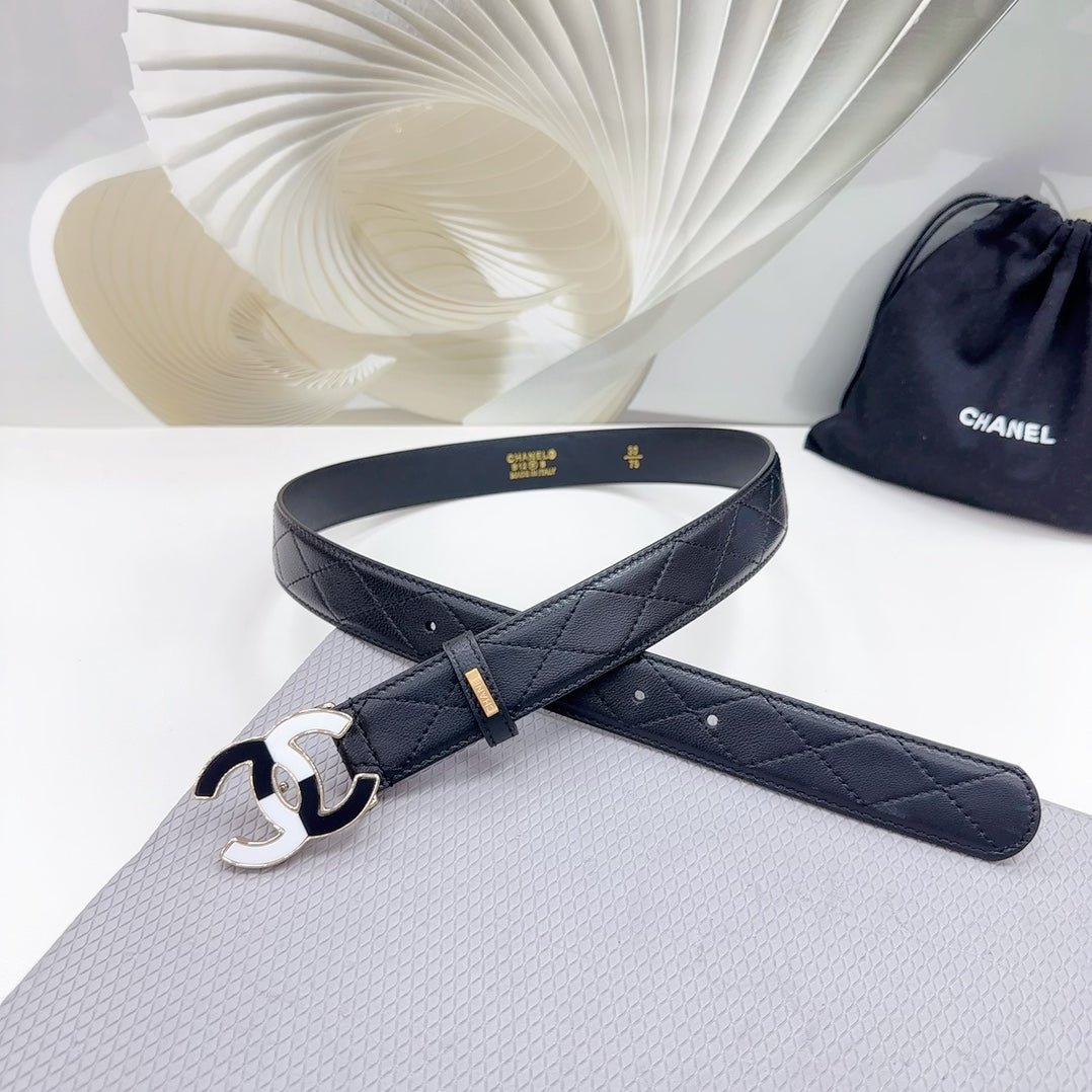 Chanel Quilted Black Strap - Image 4