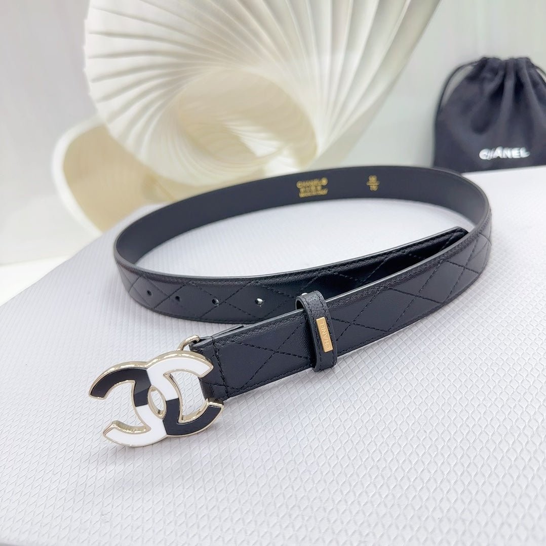 Chanel Quilted Black Strap - Image 3