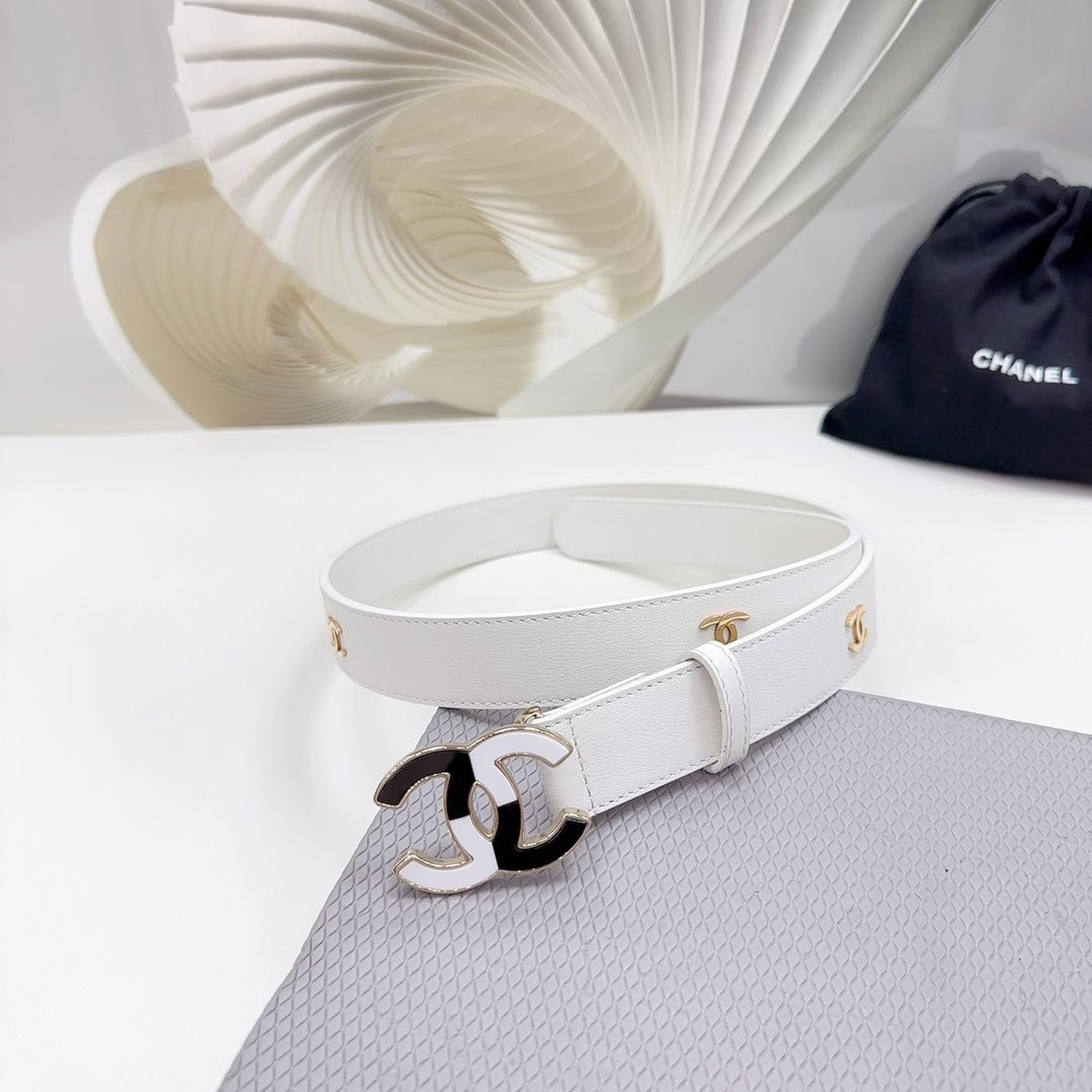 Chanel Logo White Waistband - Image 5