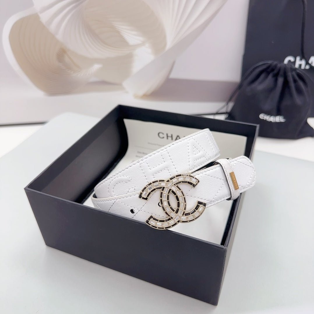 Chanel White Quilted Crystal Belt - Image 4
