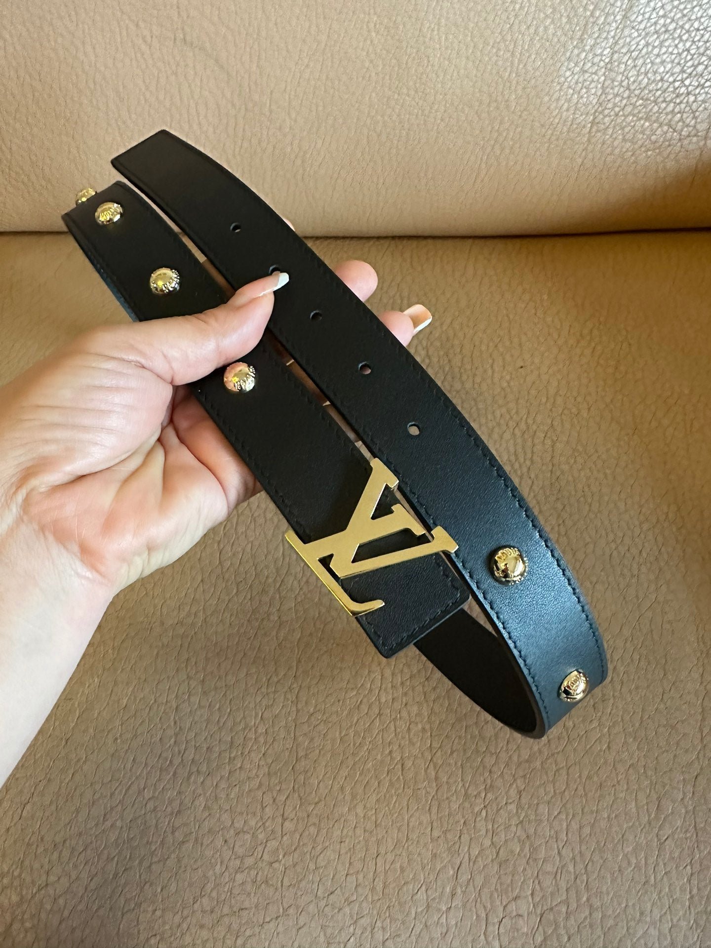 Alternative view of LV Initiales Studs 30mm Reversible Belt Gold Buckle Black Leather